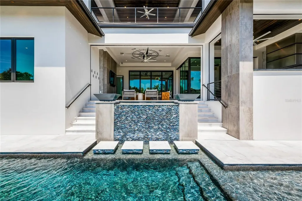 5362 Shadow Lawn Drive Sarasota FL 34242