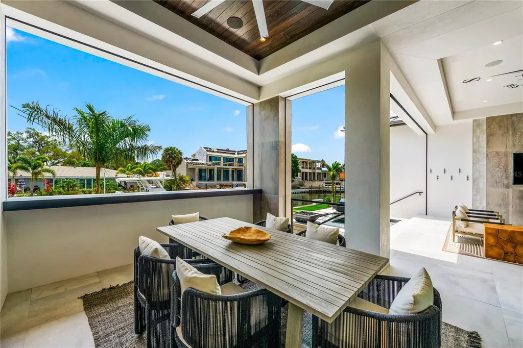 5362 Shadow Lawn Drive Sarasota FL 34242