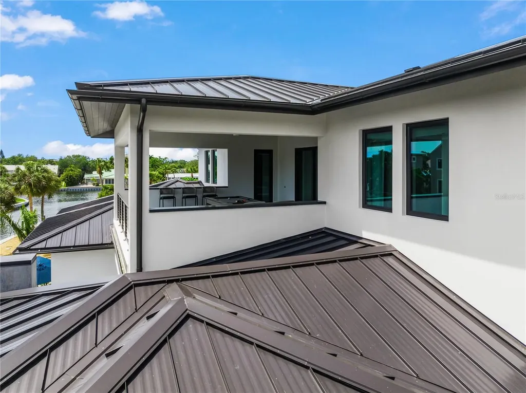 5362 Shadow Lawn Drive Sarasota FL 34242