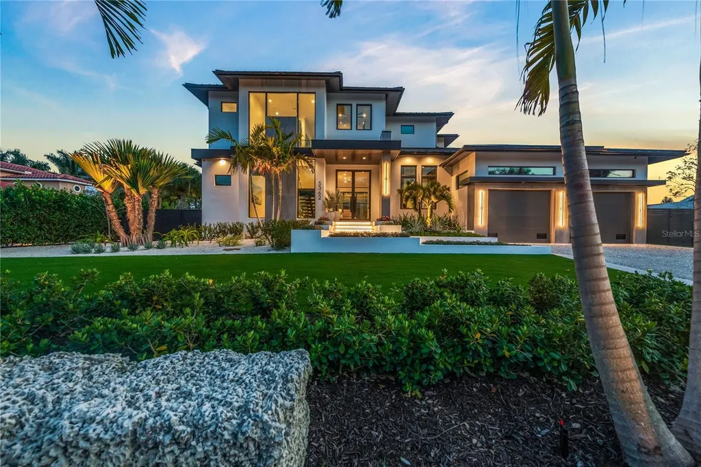 5362 Shadow Lawn Drive Sarasota FL 34242