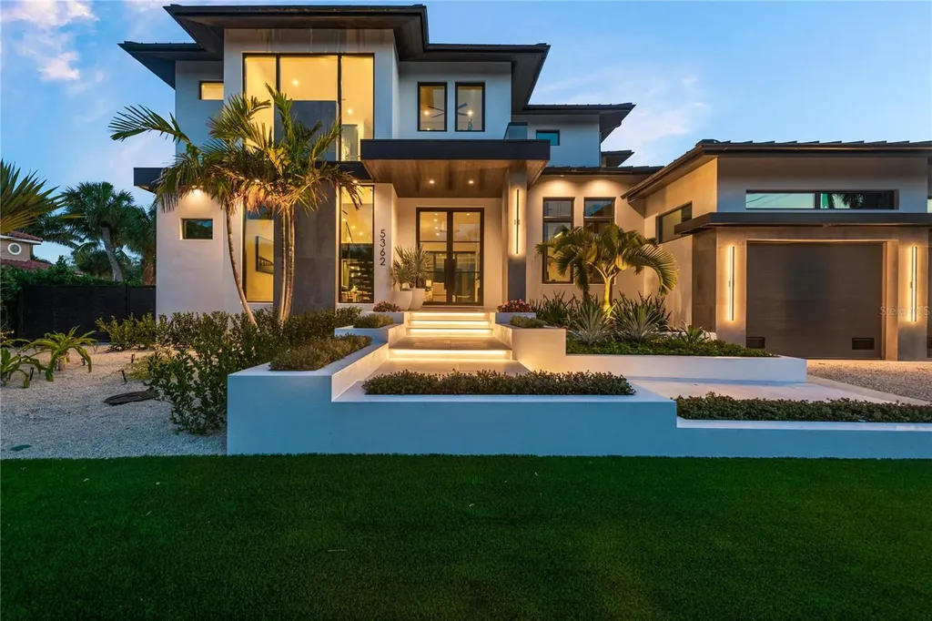 5362 Shadow Lawn Drive Sarasota FL 34242
