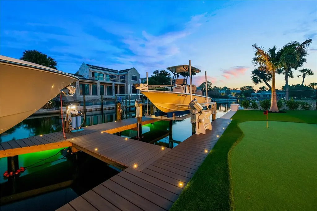 5362 Shadow Lawn Drive Sarasota FL 34242
