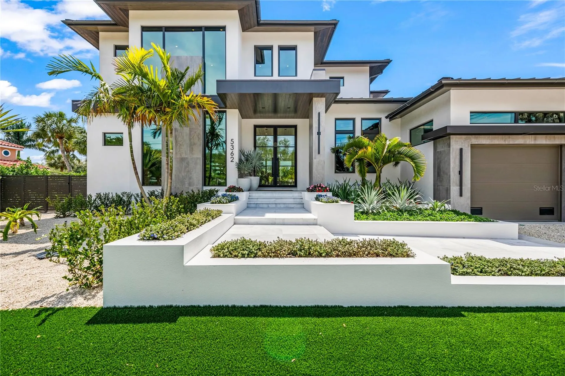 5362 Shadow Lawn Drive Sarasota FL 34242