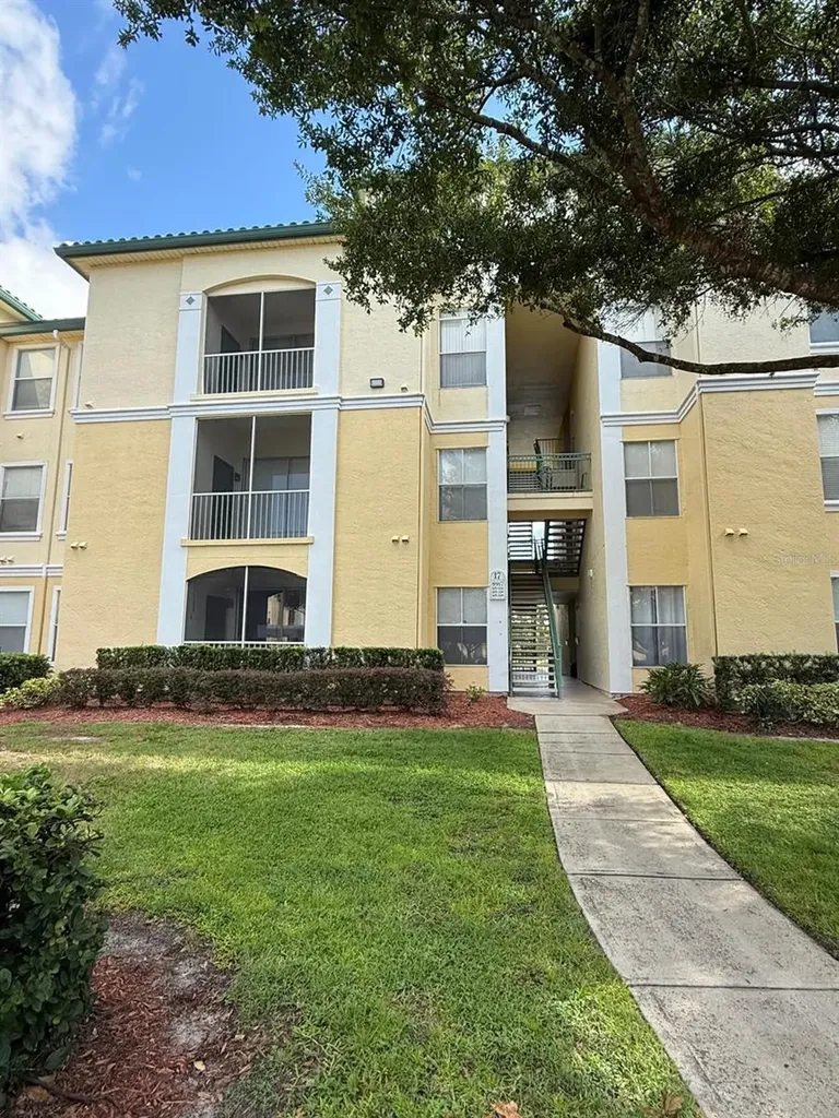 8917 Legacy Court Kissimmee FL 34747