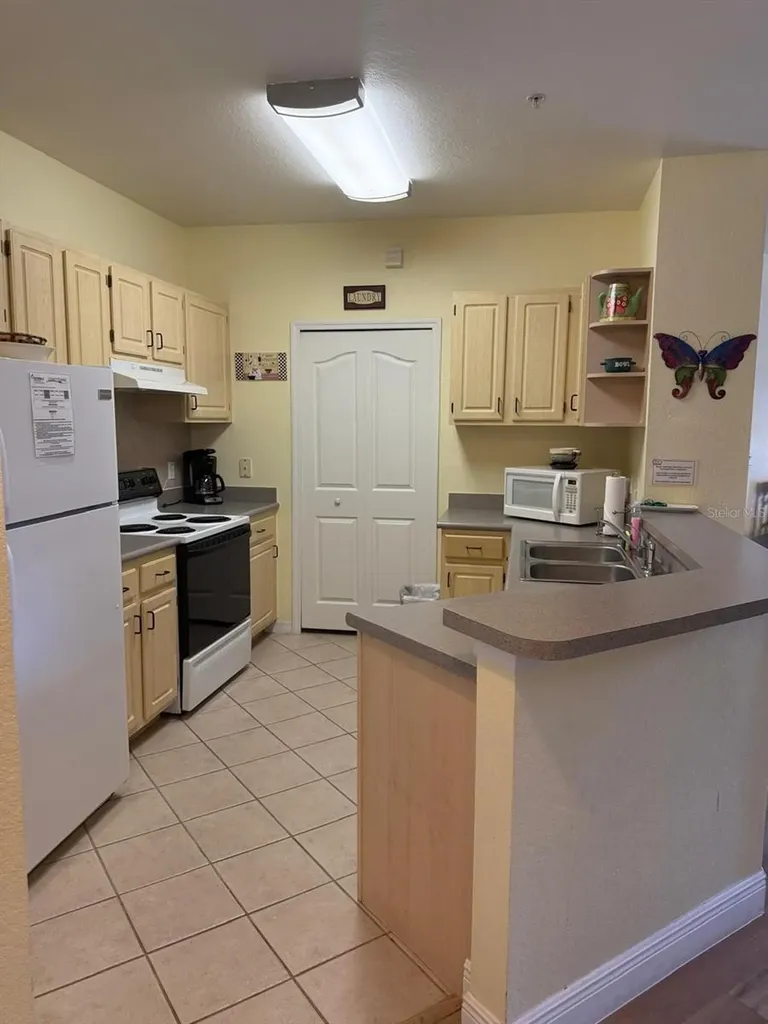 8917 Legacy Court Kissimmee FL 34747