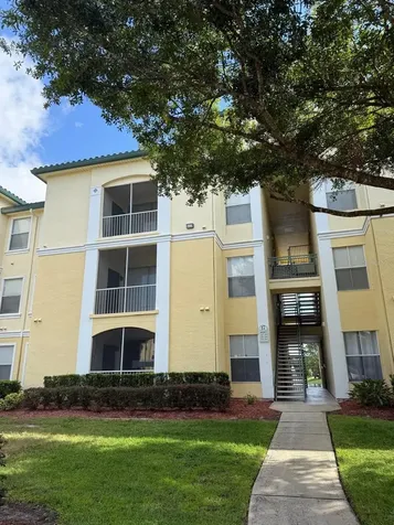 8917 Legacy Court Kissimmee FL 34747