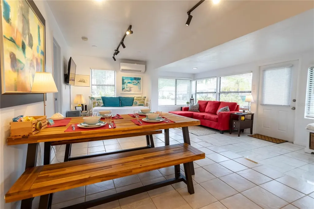 839 3rd Street N Safety Harbor FL 34695