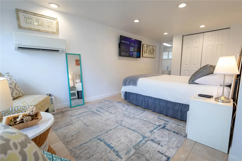 839 3rd Street N Safety Harbor FL 34695