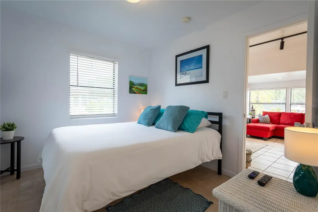 839 3rd Street N Safety Harbor FL 34695