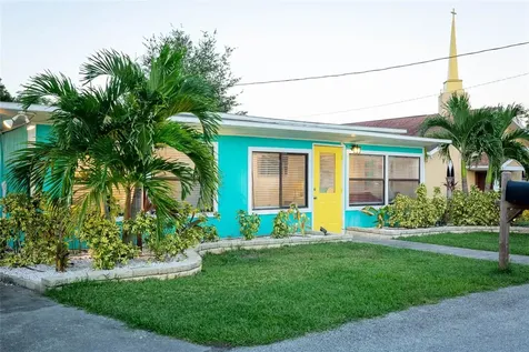 839 3rd Street N Safety Harbor FL 34695