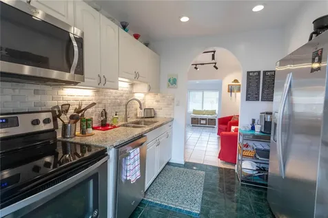 839 3rd Street N Safety Harbor FL 34695