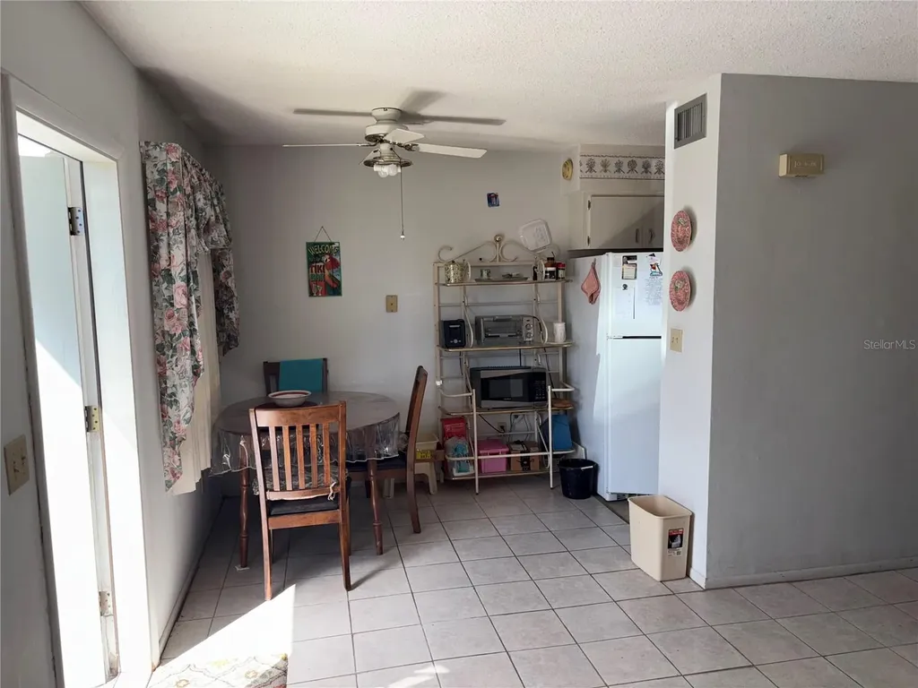 250 Rosery Road NW Largo FL 33770