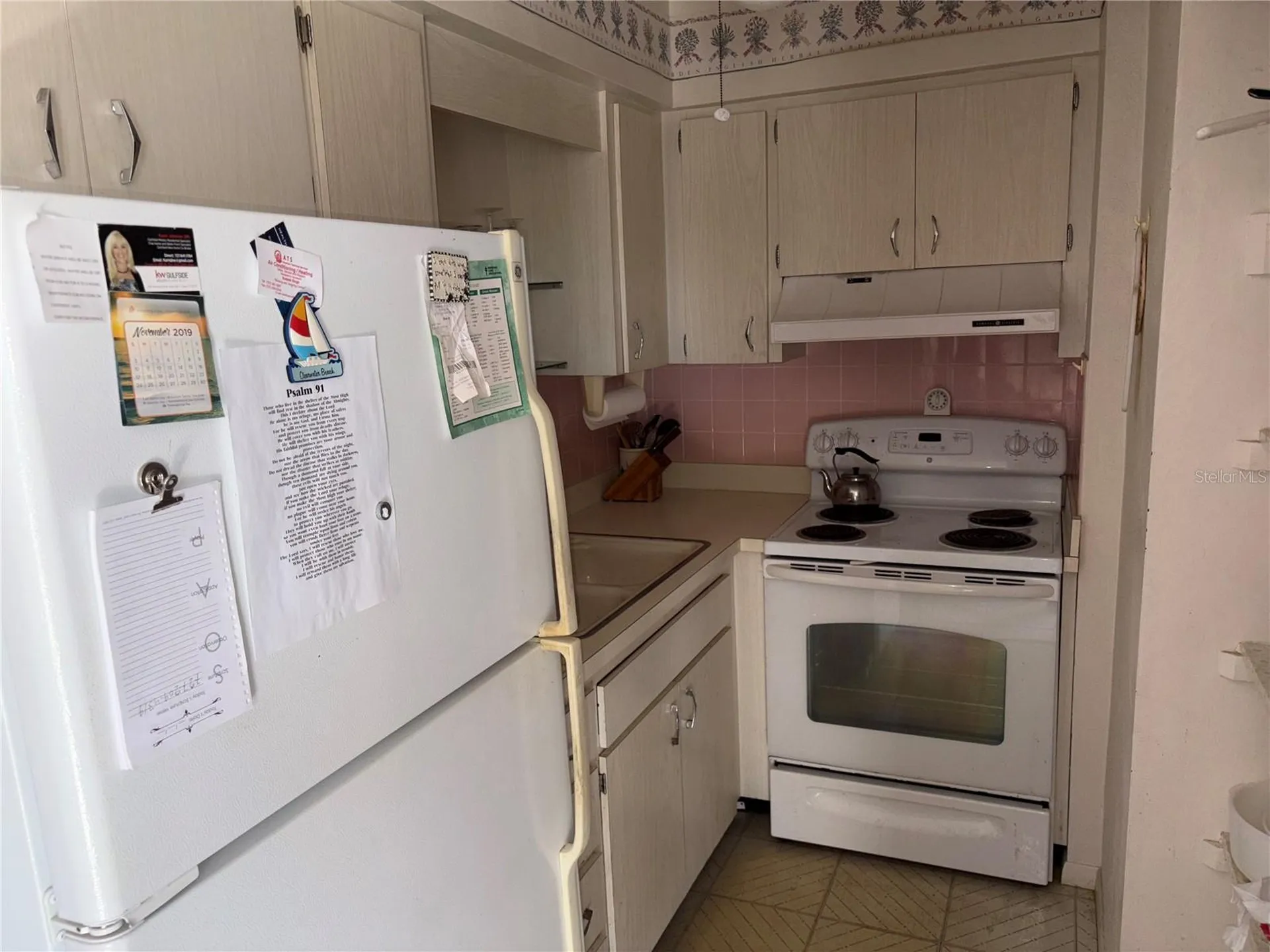 250 Rosery Road NW Largo FL 33770