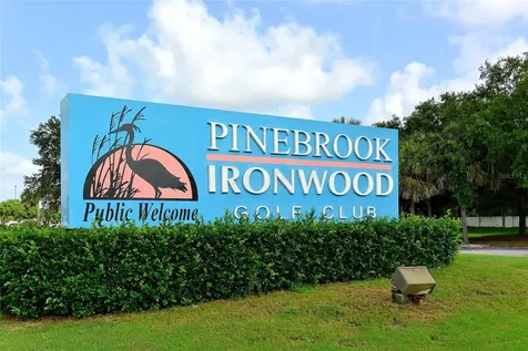 4480 Ironwood Circle Bradenton FL 34209