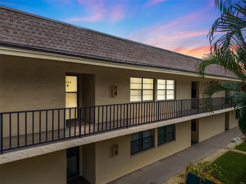 12300 Vonn Road Largo FL 33774