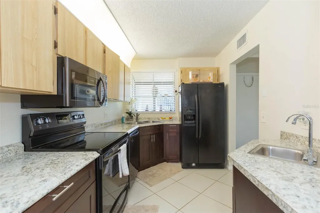 2024 Blue Hawk Court Clearwater FL 33762