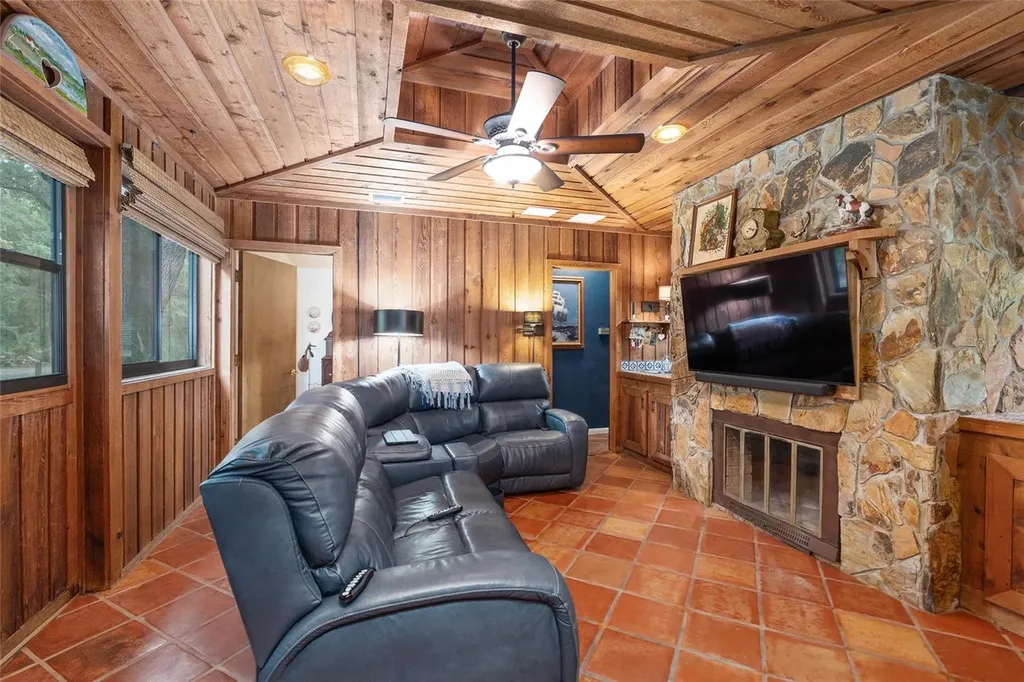 11427 SW 10th Terrace Micanopy FL 32667