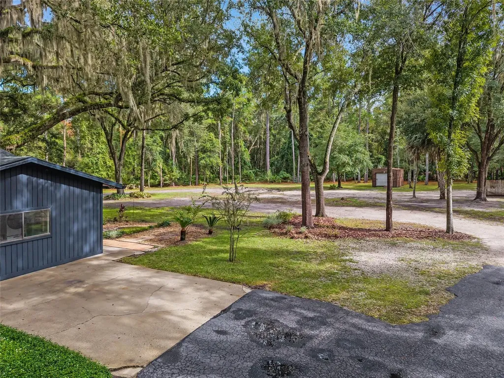 11427 SW 10th Terrace Micanopy FL 32667
