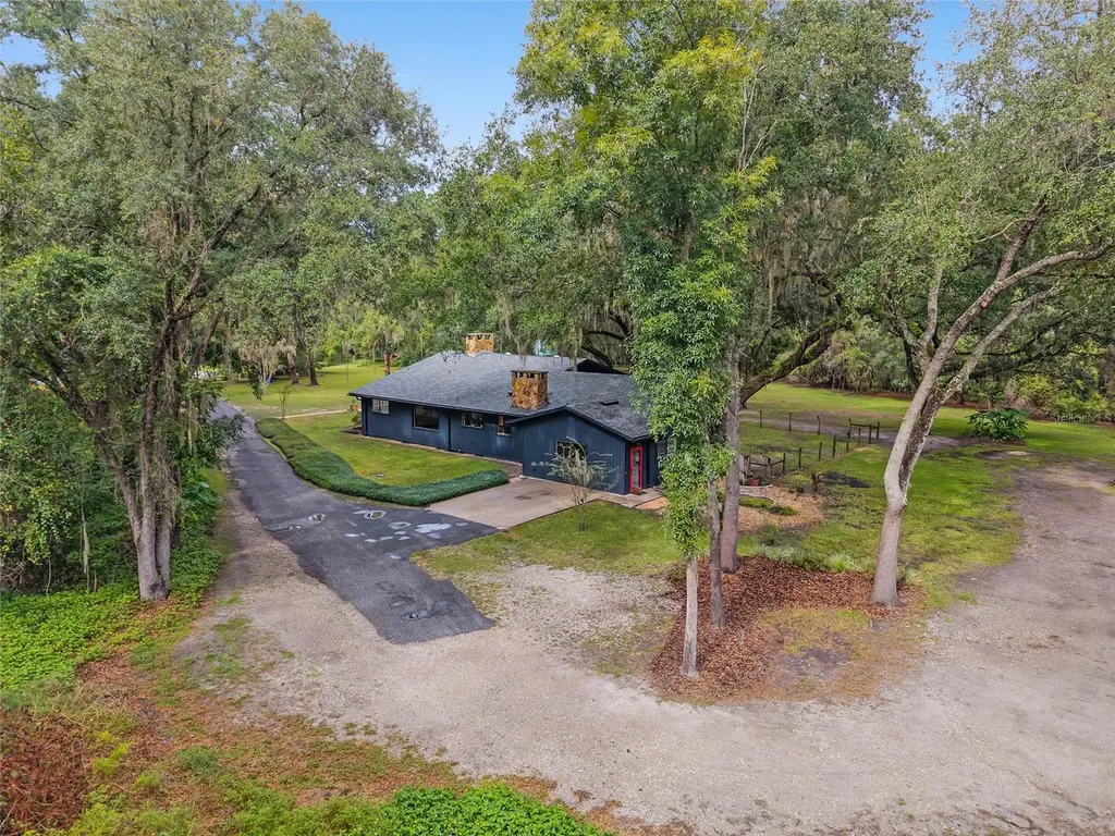 11427 SW 10th Terrace Micanopy FL 32667