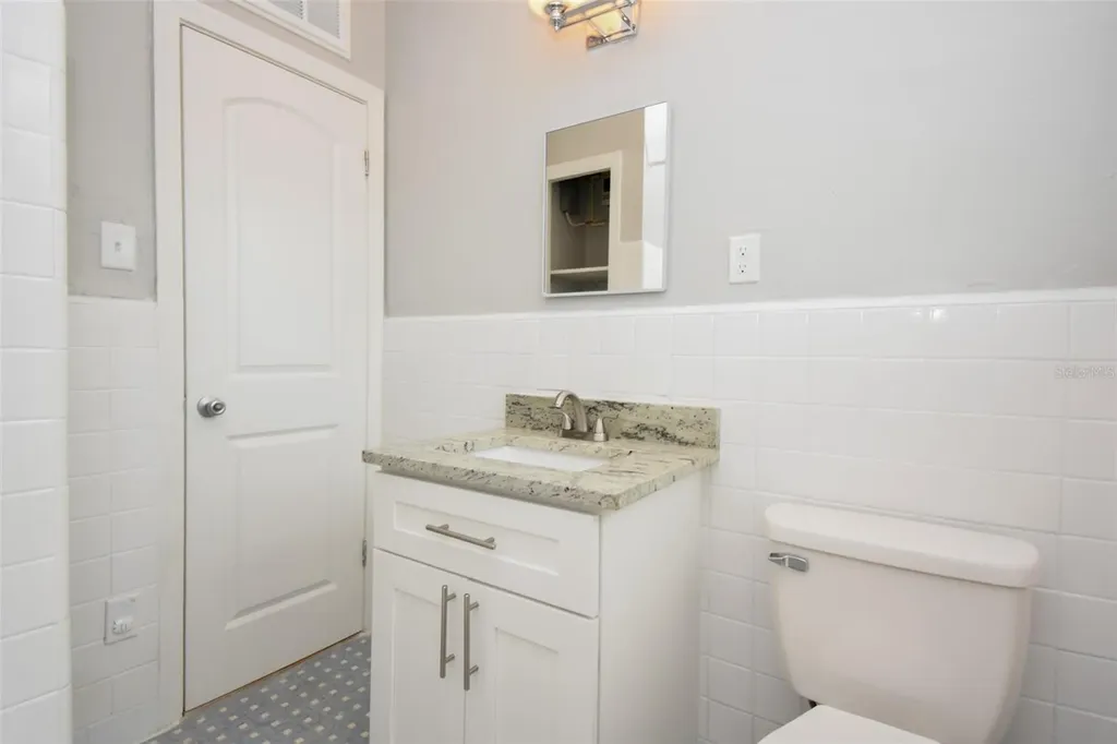 1028 NE 3rd Avenue Gainesville FL 32601