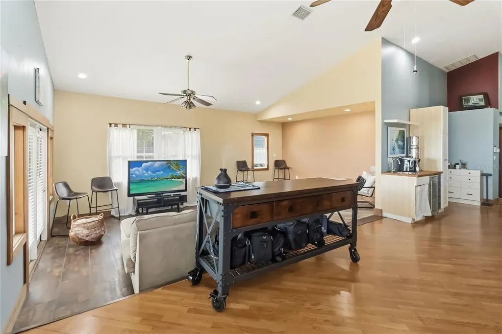 6210 Alligator Lake Shore E St Cloud FL 34771