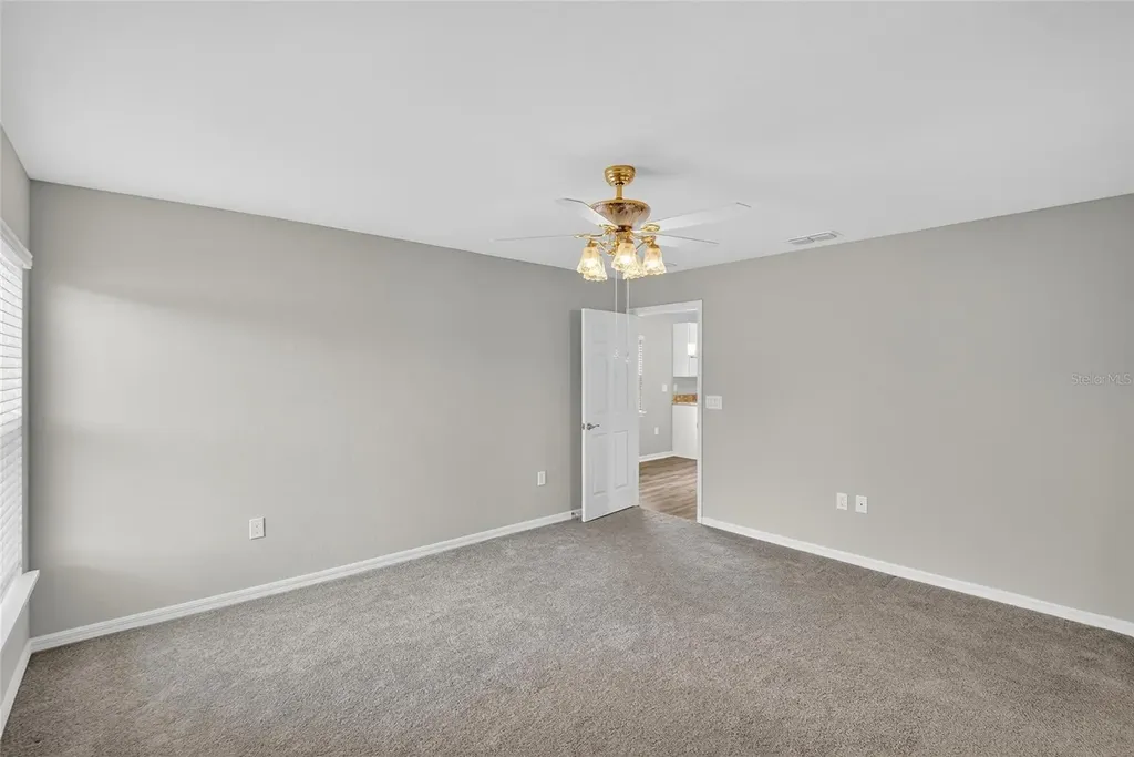 1047 Aruba Avenue Mulberry FL 33860