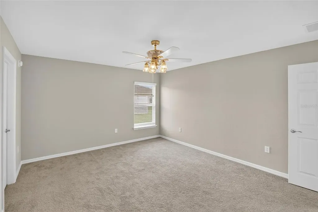 1047 Aruba Avenue Mulberry FL 33860