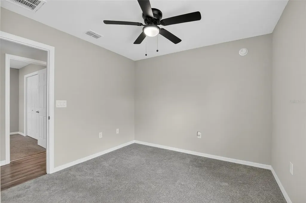 1047 Aruba Avenue Mulberry FL 33860