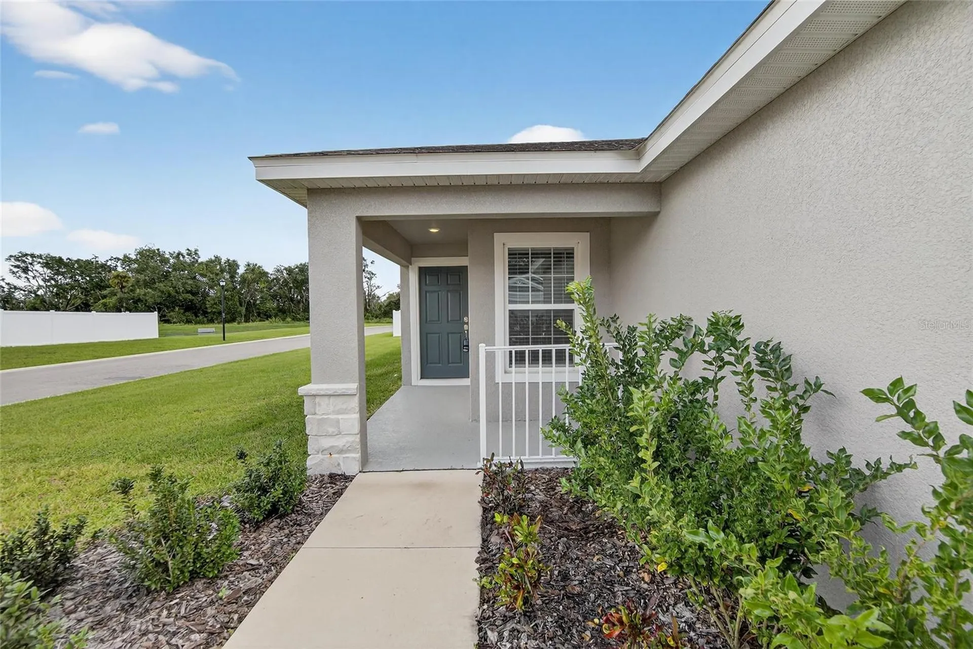 1047 Aruba Avenue Mulberry FL 33860