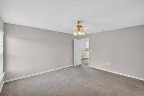 1047 Aruba Avenue Mulberry FL 33860