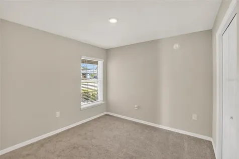 1047 Aruba Avenue Mulberry FL 33860