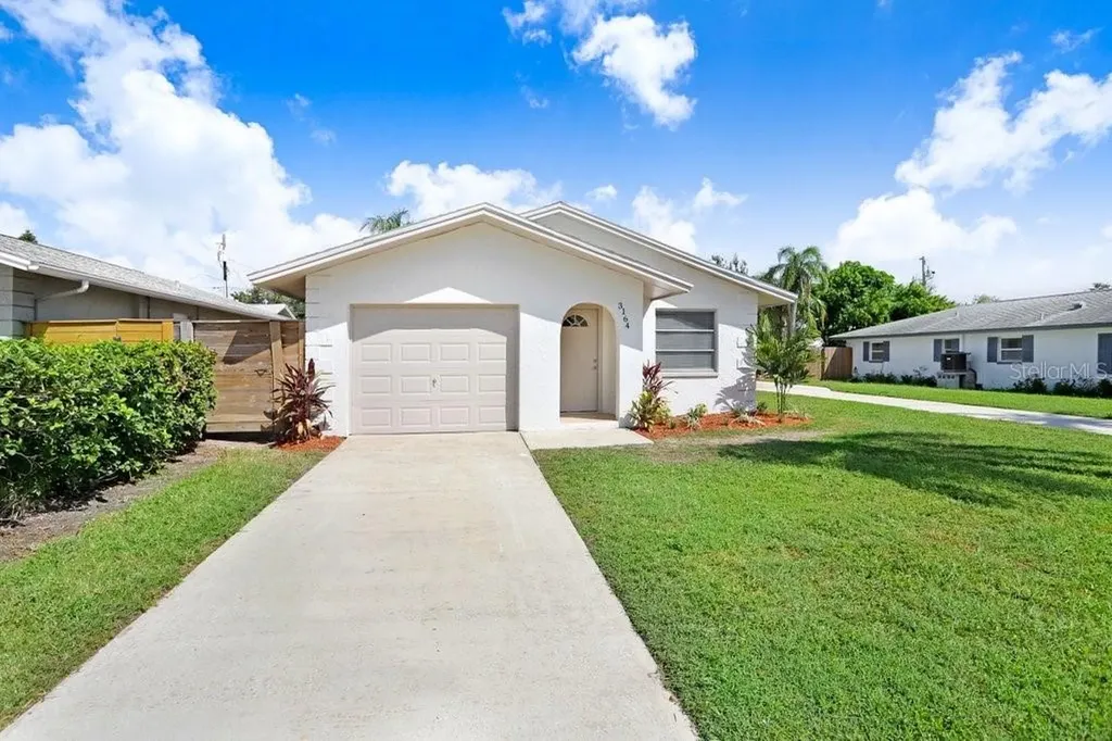 3166 Downing Street Clearwater FL 33759