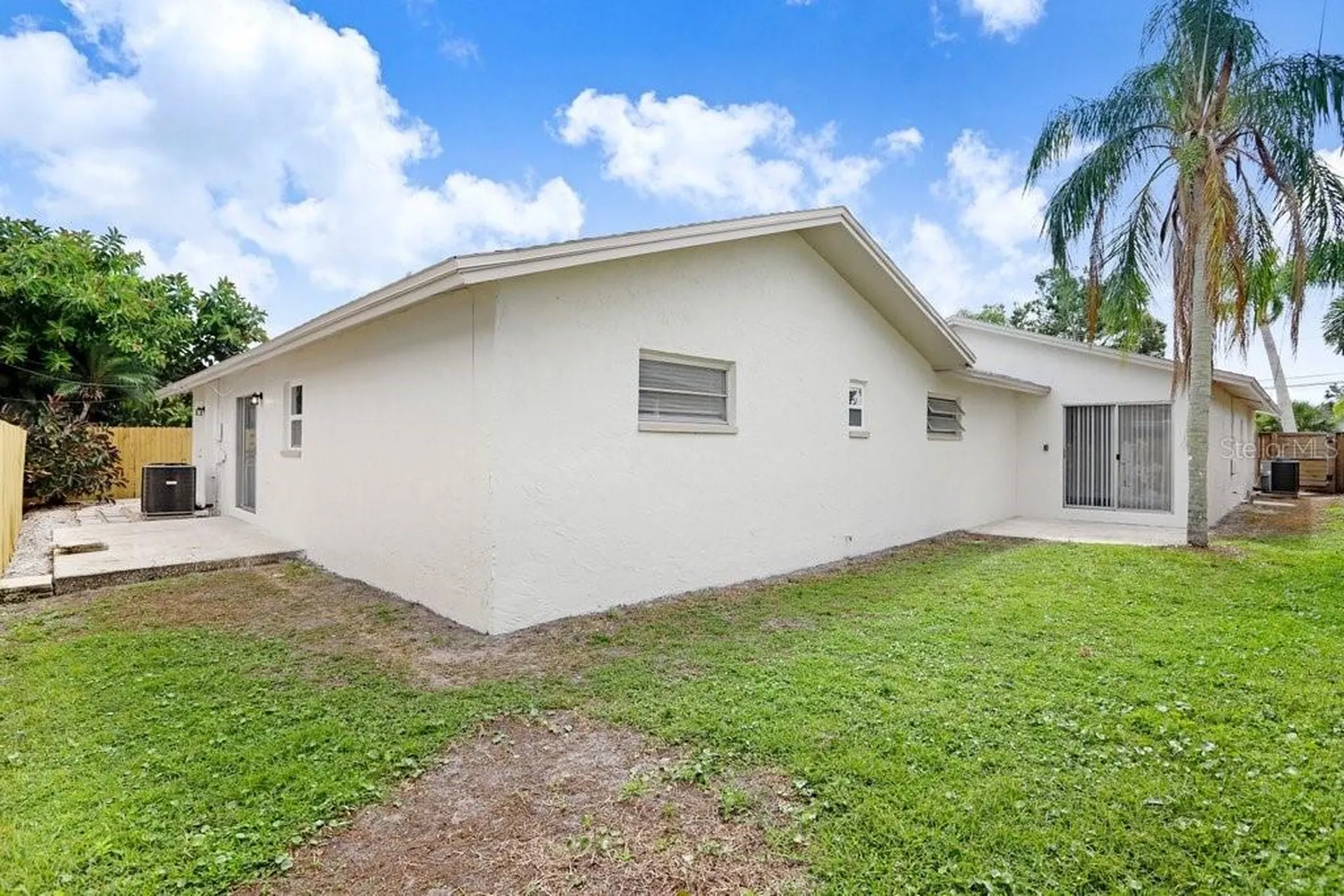 3166 Downing Street Clearwater FL 33759