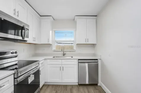 3166 Downing Street Clearwater FL 33759