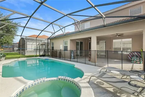 410 Las Fuentes Drive Kissimmee FL 34746