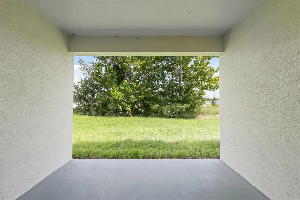 13695 SW 48th Court Ocala FL 34473