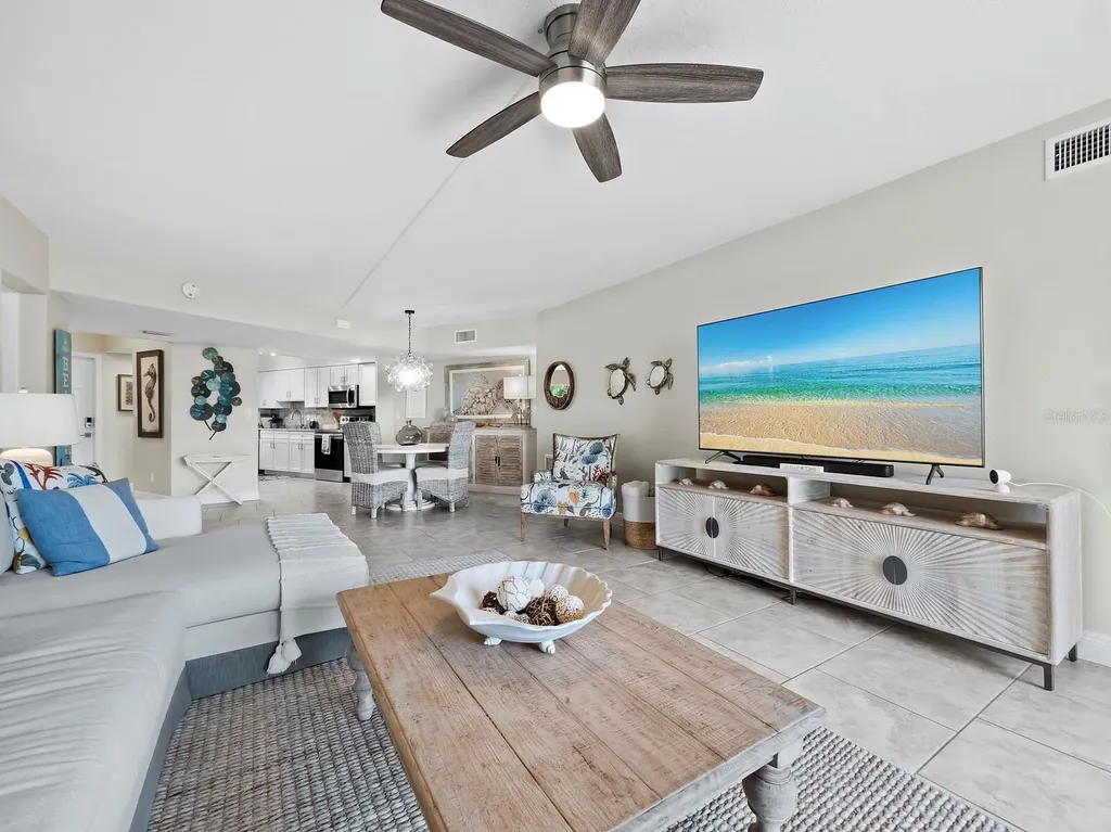 4825 Gulf Of Mexico Drive Longboat Key FL 34228