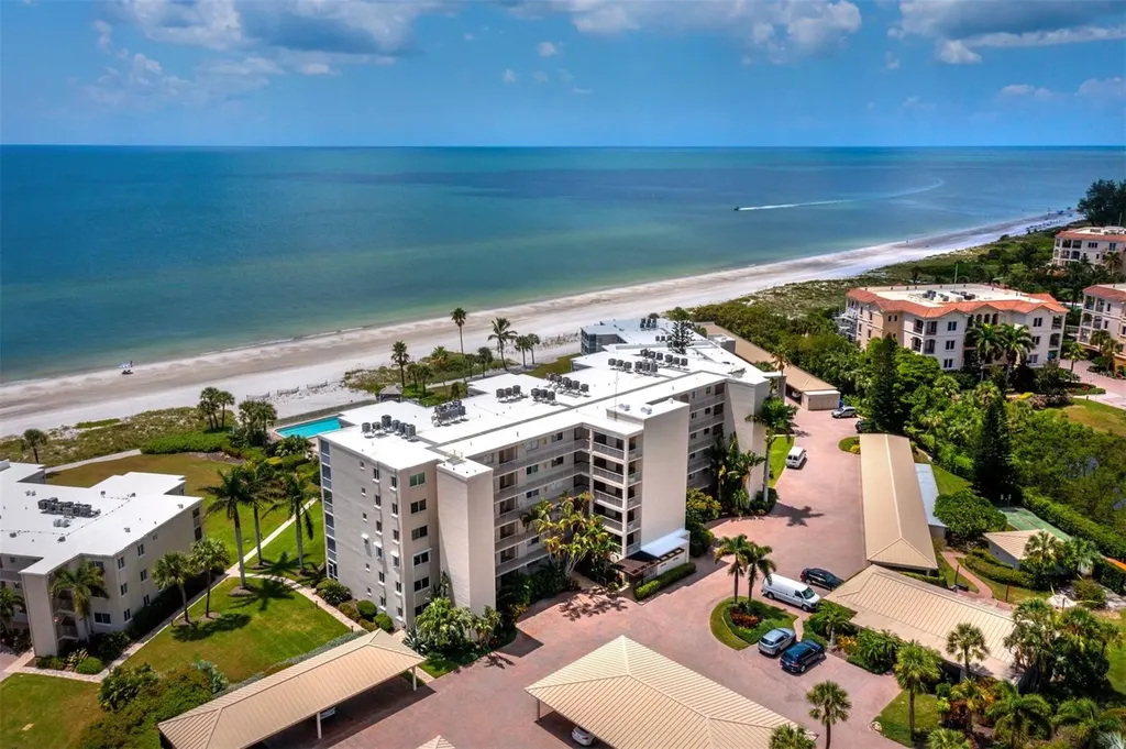 4825 Gulf Of Mexico Drive Longboat Key FL 34228