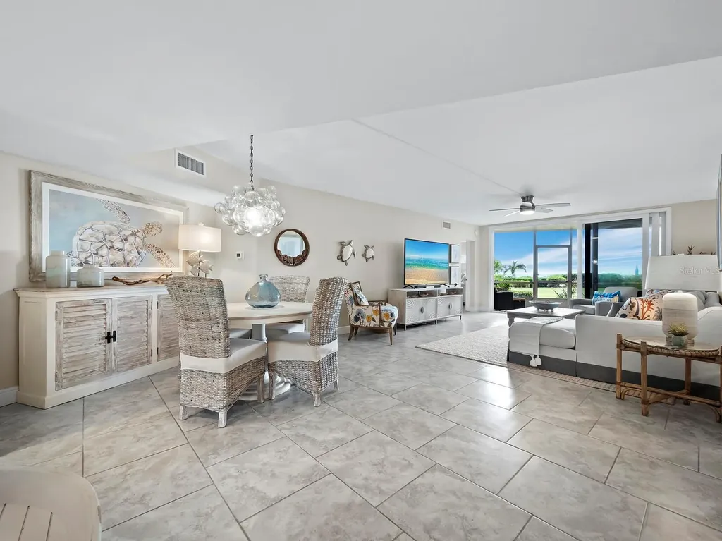 4825 Gulf Of Mexico Drive Longboat Key FL 34228