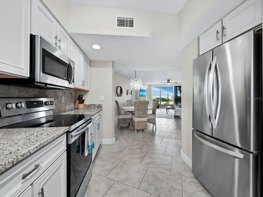 4825 Gulf Of Mexico Drive Longboat Key FL 34228