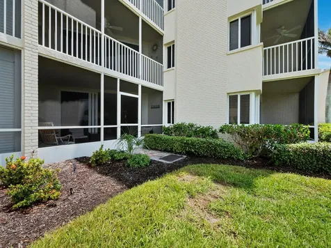 4825 Gulf Of Mexico Drive Longboat Key FL 34228