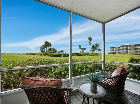 4825 Gulf Of Mexico Drive Longboat Key FL 34228