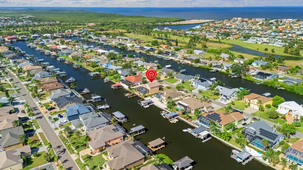 830 Golf Island Drive Apollo Beach FL 33572