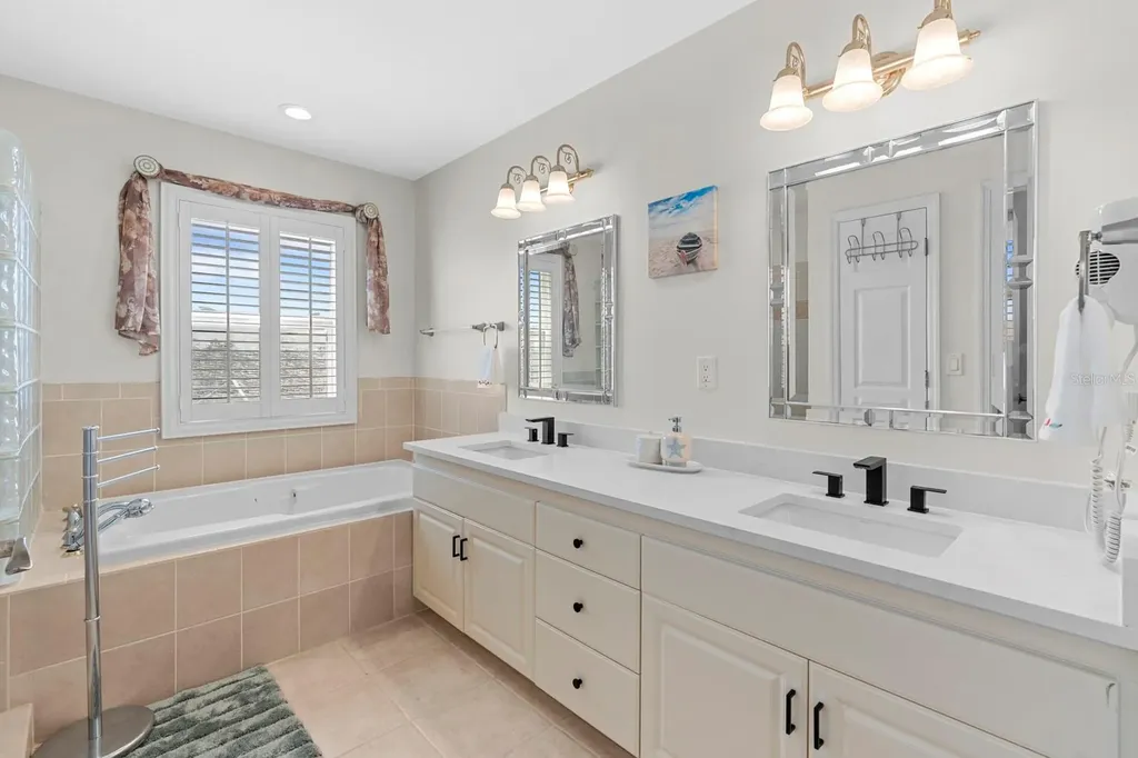 830 Golf Island Drive Apollo Beach FL 33572