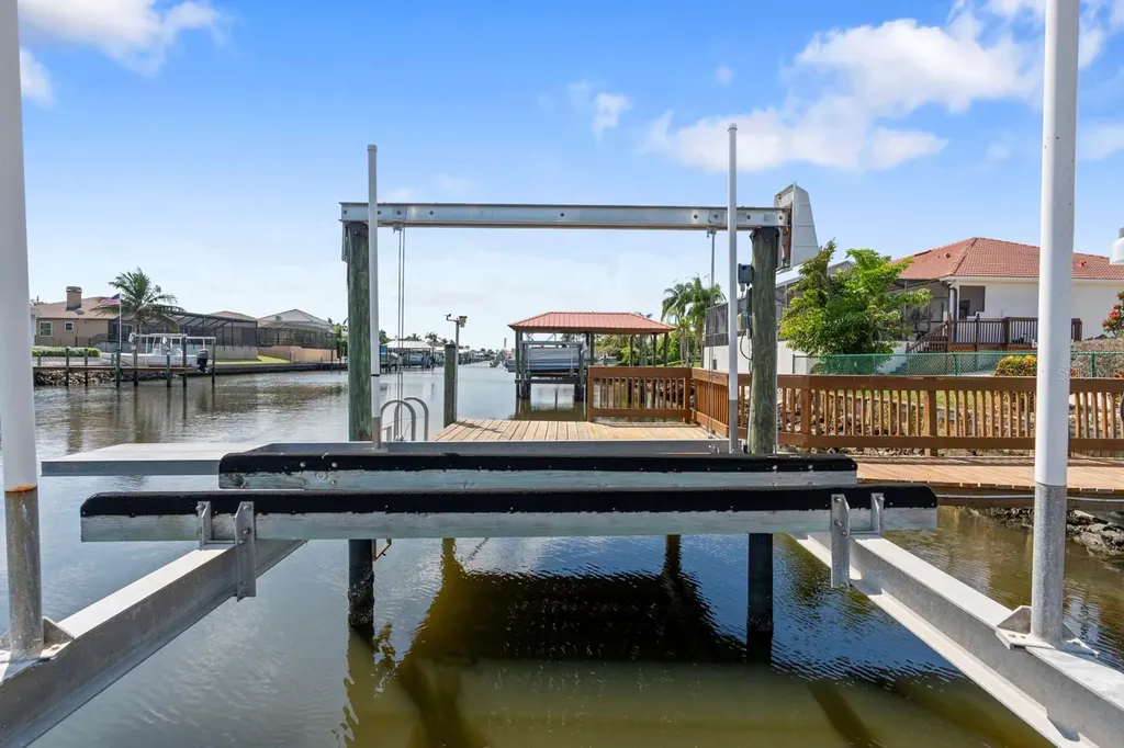 830 Golf Island Drive Apollo Beach FL 33572