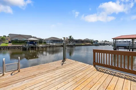 830 Golf Island Drive Apollo Beach FL 33572