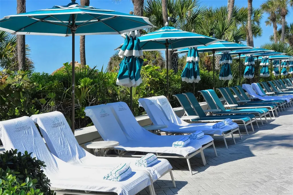 240 Sands Point Road Longboat Key FL 34228