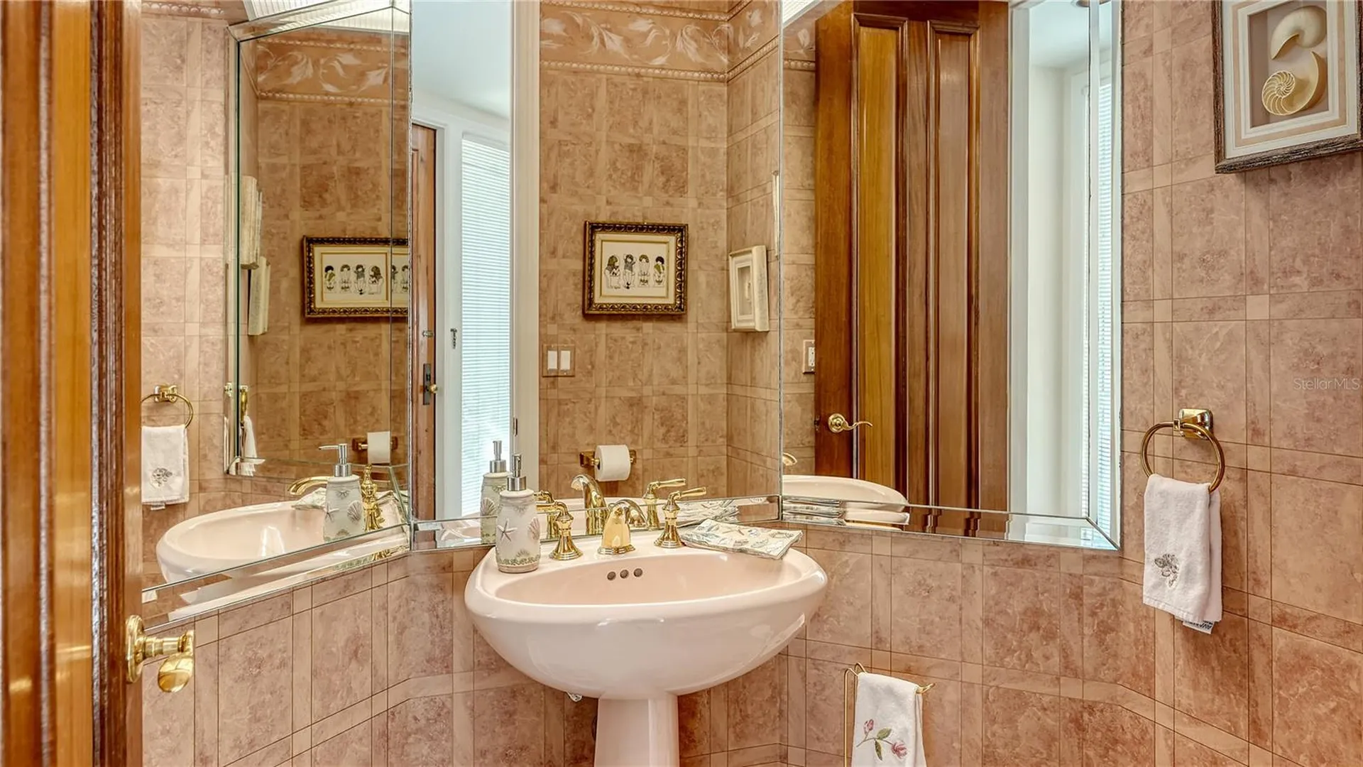 350 Gulf Of Mexico Drive Longboat Key FL 34228