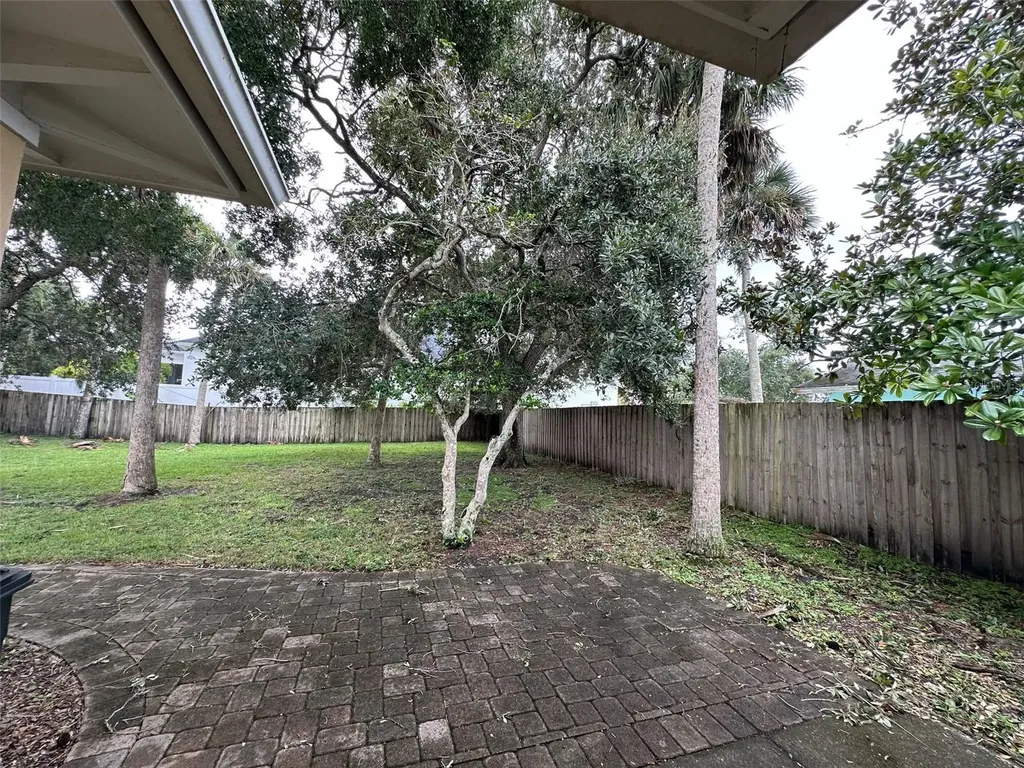 401 Oakwood Avenue New Smyrna Beach FL 32169