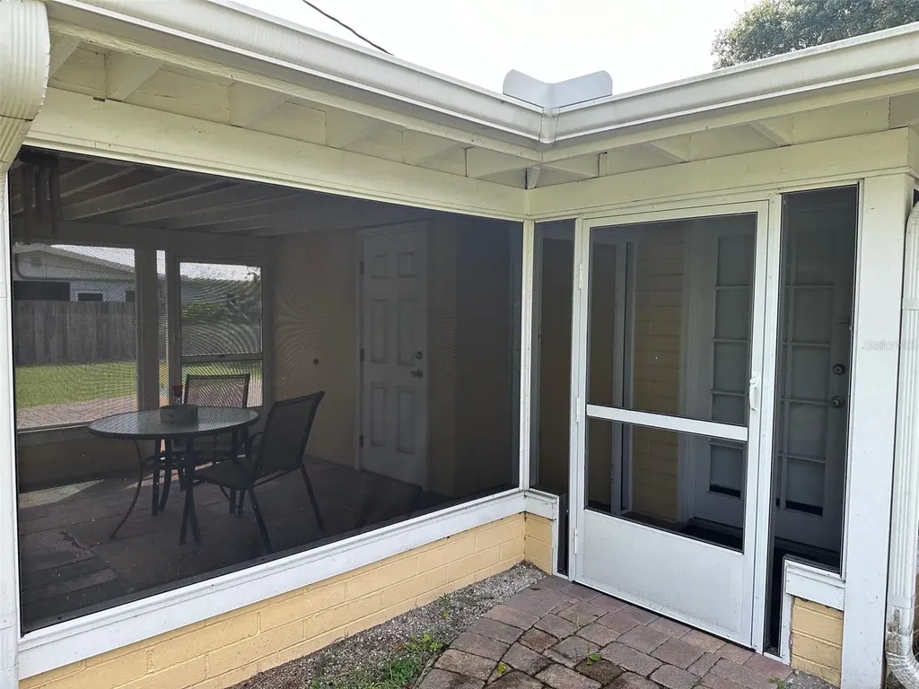 401 Oakwood Avenue New Smyrna Beach FL 32169